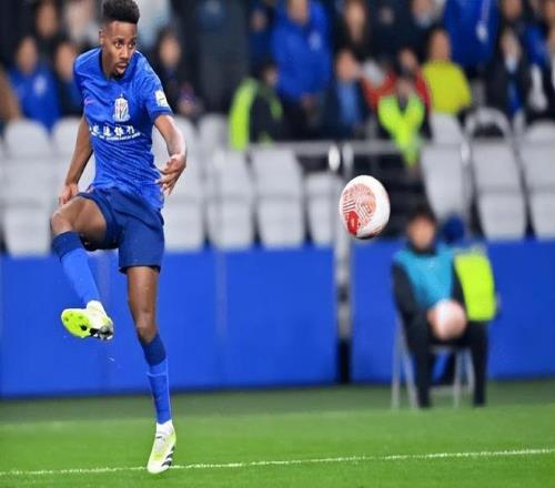 莱万回顾逆,转战,进球点燃士,OD体育,OD体育官网,OD体育官方,OD体育下载